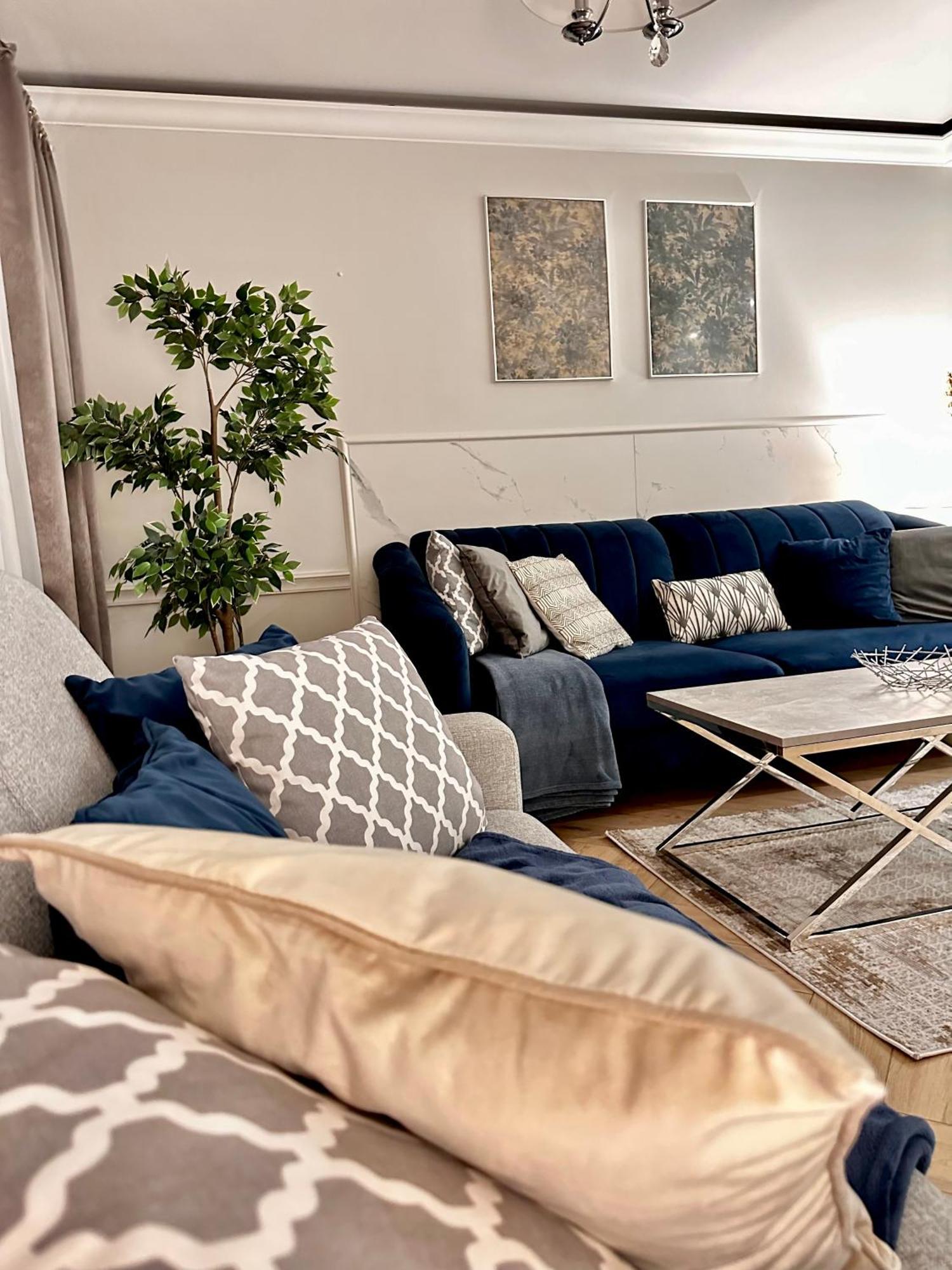 Apartamenty Kielce- Apartament Saphire Przy Zalew Kielecki, Faktura, Parking, Centrum Dış mekan fotoğraf