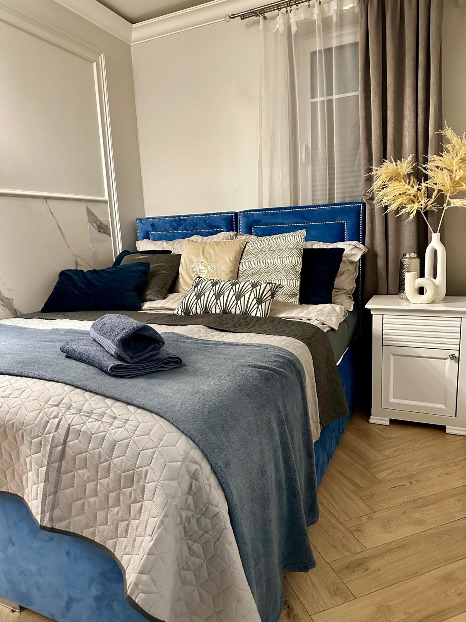 Apartamenty Kielce- Apartament Saphire Przy Zalew Kielecki, Faktura, Parking, Centrum Dış mekan fotoğraf